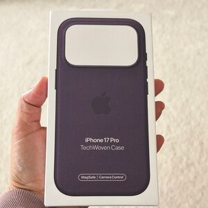 NEW! Apple iPhone 17 Pro TechWoven Case - Deep Purple